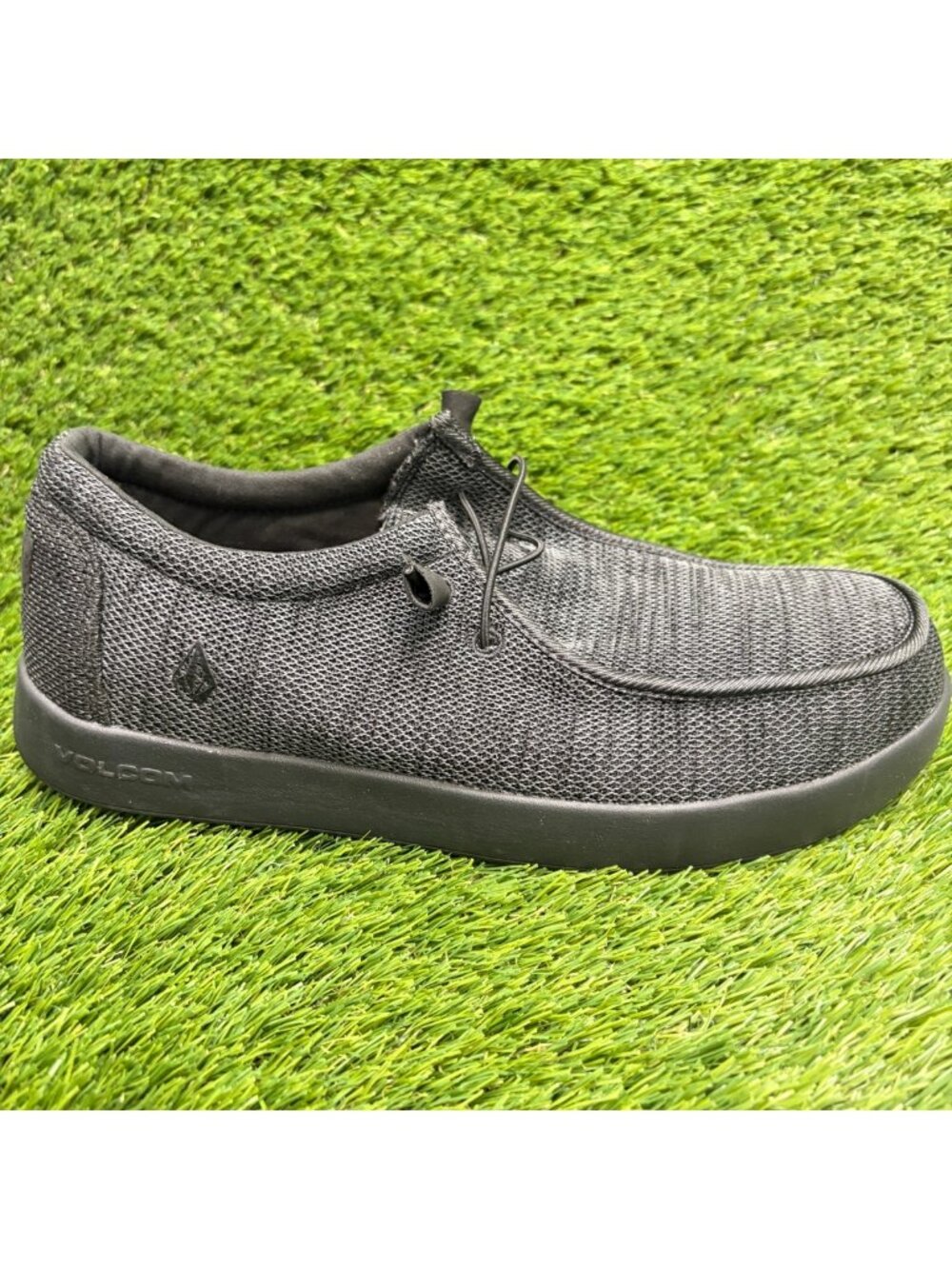 Volcom Chill Mens Size 10.5E Black Composite Toe Safety Working Slip-On Shoes